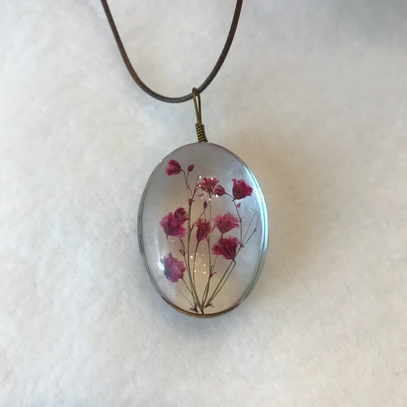 Handmade Dried Pink Flower in Dome Glass Pendant - Picture 5 of 8